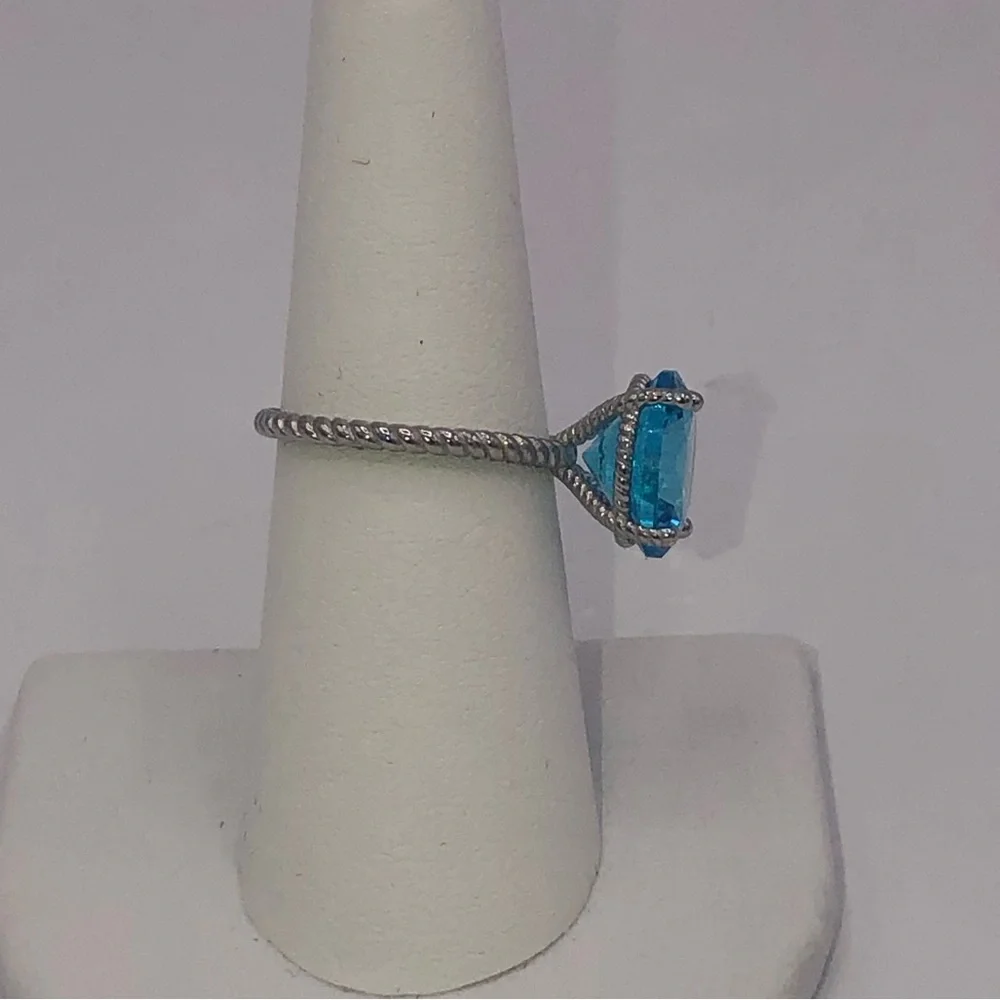 4ct Blue Apatite Ring - Picture 11 of 15